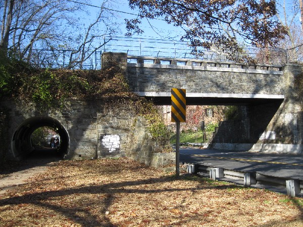 Mass. Av. overpass